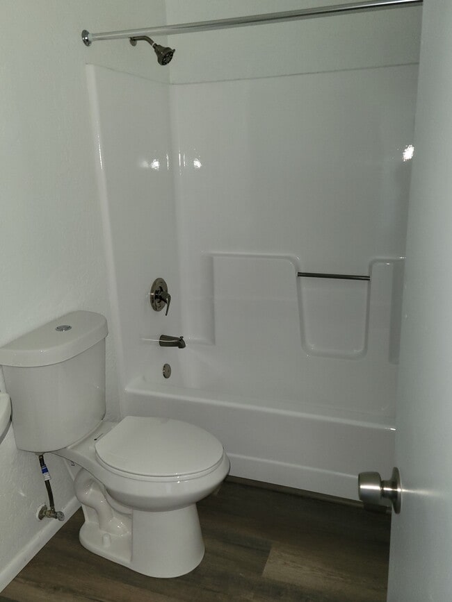 Photo - 119 S Florence St Unit Building d