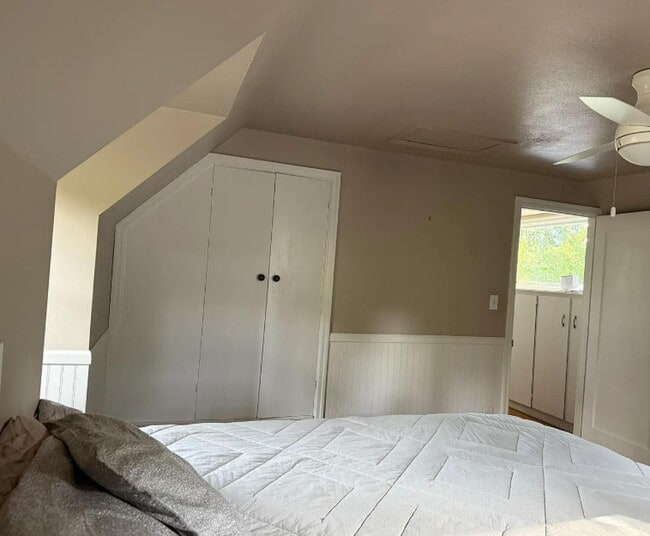 Photo - Charming NE Portland Apartment in a Great ...