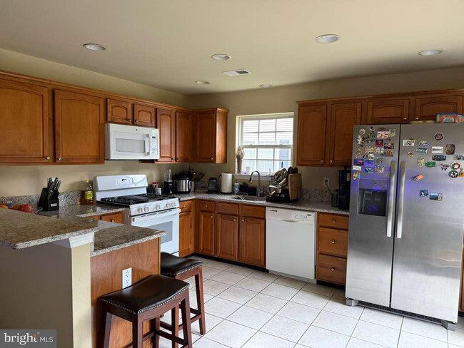 Photo - 283 Fountayne Ln