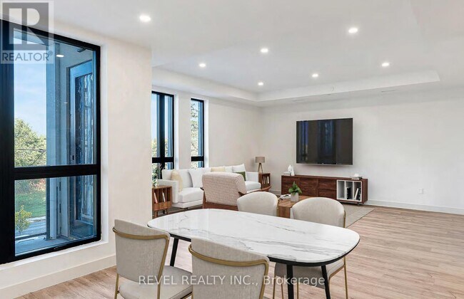 Photo - 4390 Hillview Dr Unité 202