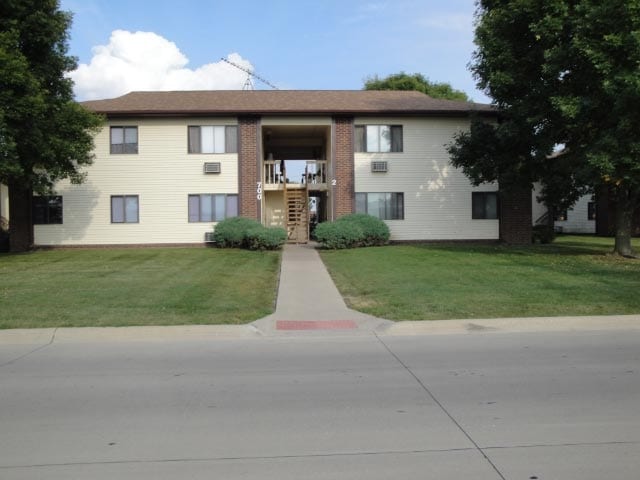 Photo - Meadowbrook Apartments