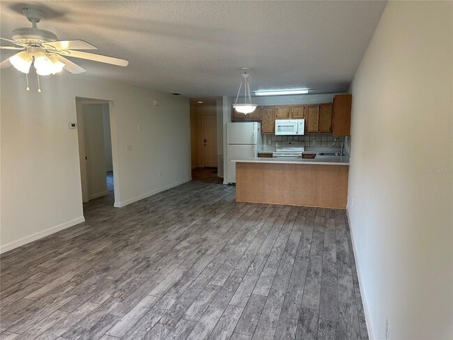 809 Dennis Ave