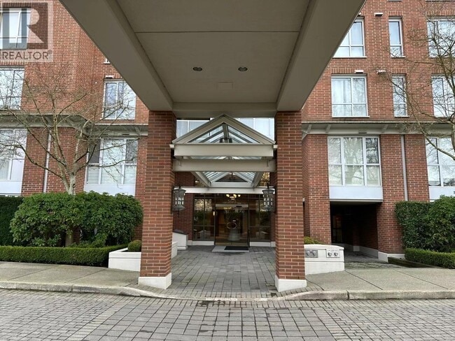 Photo - 5615 Hampton Pl Unit 402