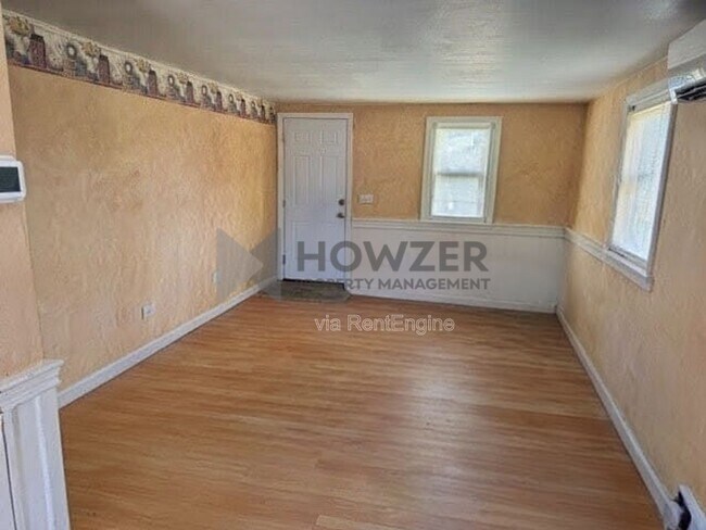 Photo - 18 Crescent Dr