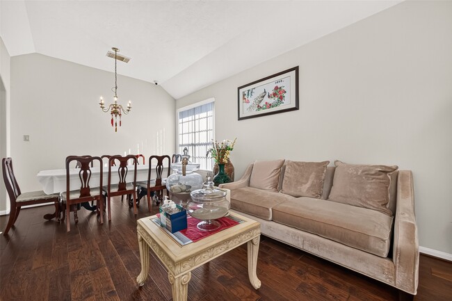 14806 Fletcher Bridge Ct