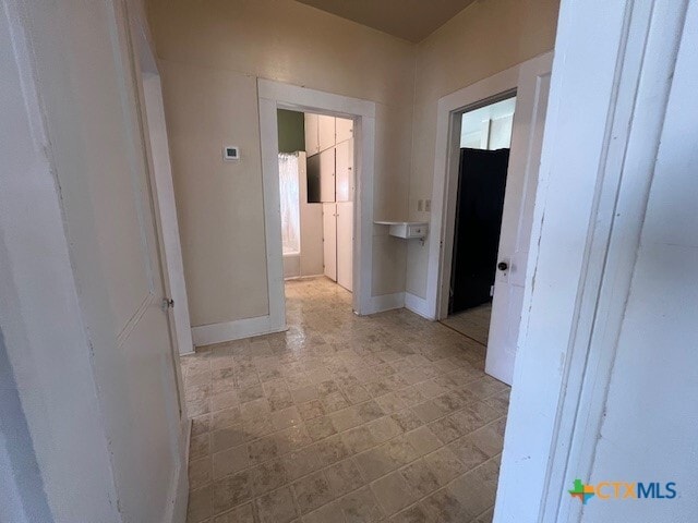 Photo - 163 N Sycamore Ave