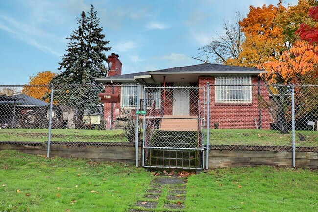 Photo - 7418 48th Ave S