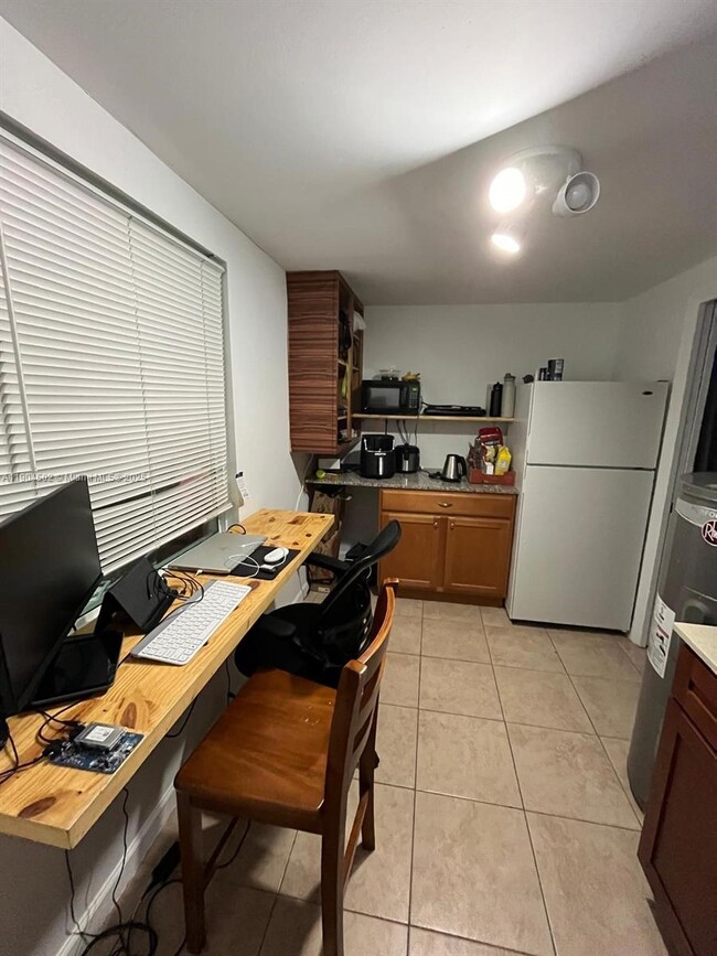 Photo - 4701 NW 6th Ave