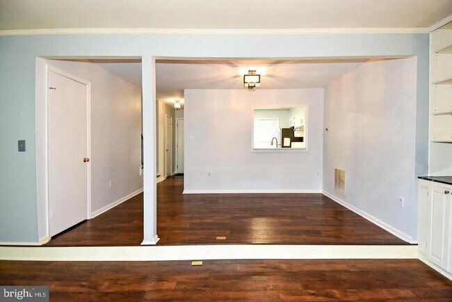 Photo - 10451 Malone Ct