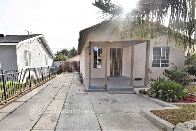 Building Photo - 2640 E 110th St Rental