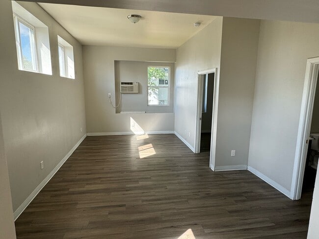 Photo - Roselawn Summit Apartments