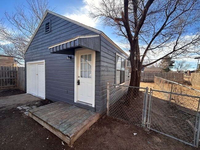 Photo - 1209 SW 20th Ave