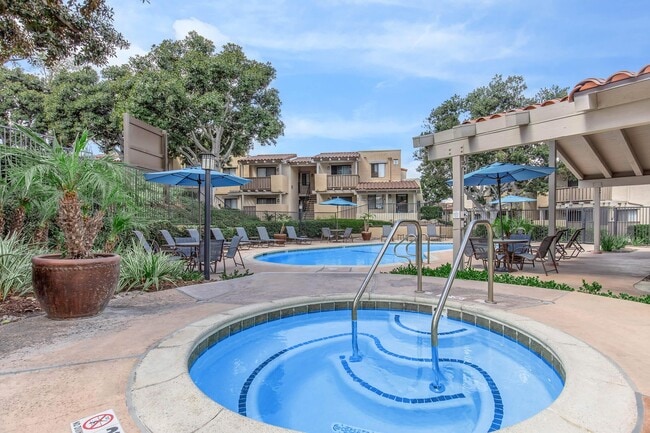 Photo - Maplewood Apartment Homes