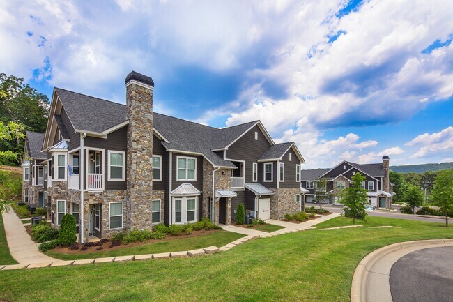 Retreat at Greystone Exterior Buildings