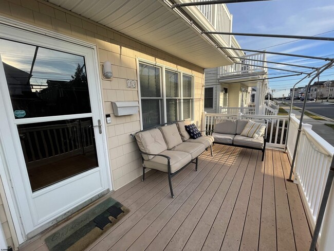 Photo - 13 S Kenyon Ave