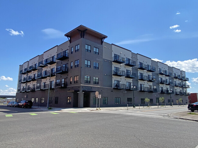 Lincoln Park Flats | Duluth MN - Lincoln Park Flats Apartments