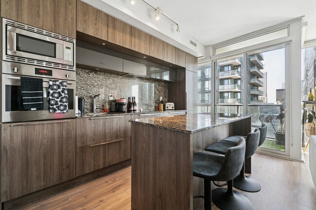 Photo - 88 Blue Jays Way