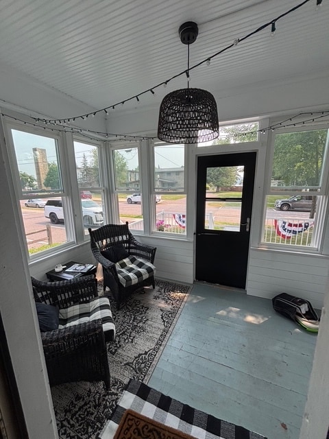 Photo - 122 Milwaukee St