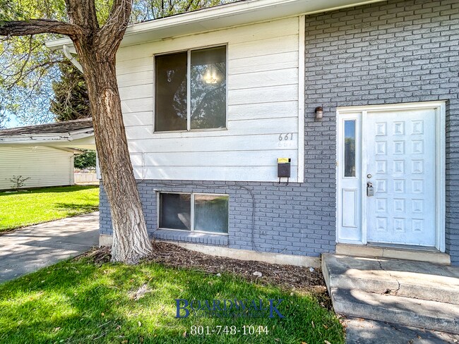 Photo - 661/663 N 980 W Unidad 661 N 980 W