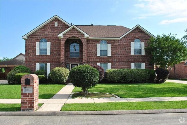 Building Photo - 2111 Paintbrush Ave Rental