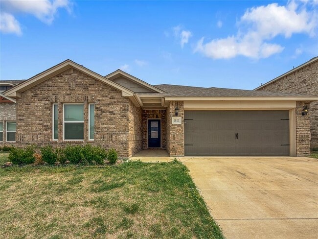 Building Photo - 1613 Ruby Dr