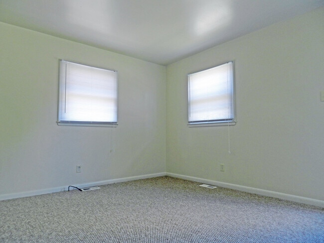 Photo - VAT1980 Unit VAT1980-A