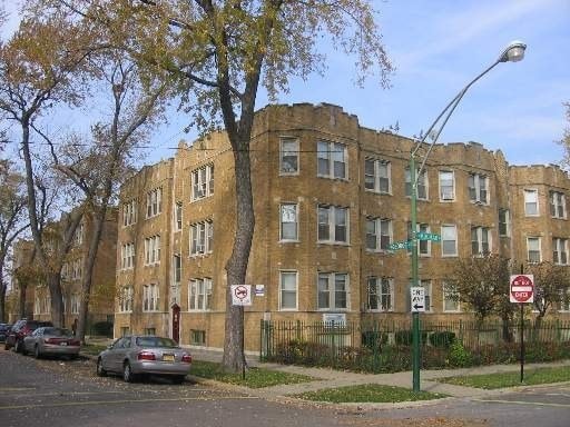 Building Photo - 4546 W George St Unit 3
