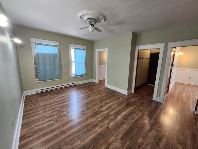 Photo - 70 Millidge Ave Unit 2