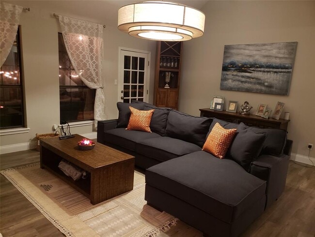 Photo - 128 Long Wood Ave