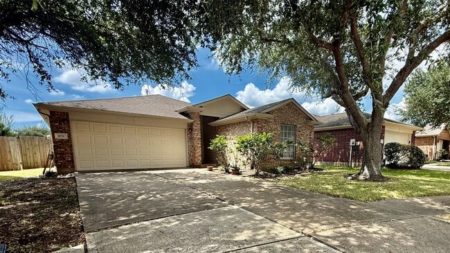 Building Photo - 4026 Redwood Hill Ct