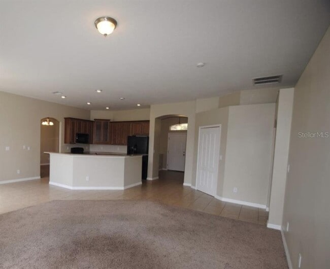 Photo - 2082 Onondaga Ln