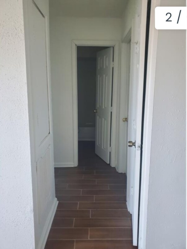 Photo - 1113 Scotsdale Dr Unit D