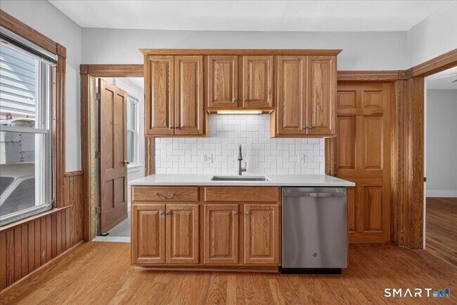 Photo - 35 Tilton St Unit 1
