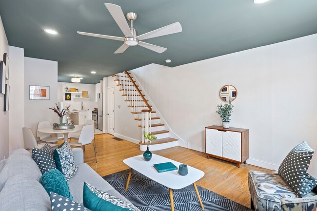 Photo - 1529 S Garnet St