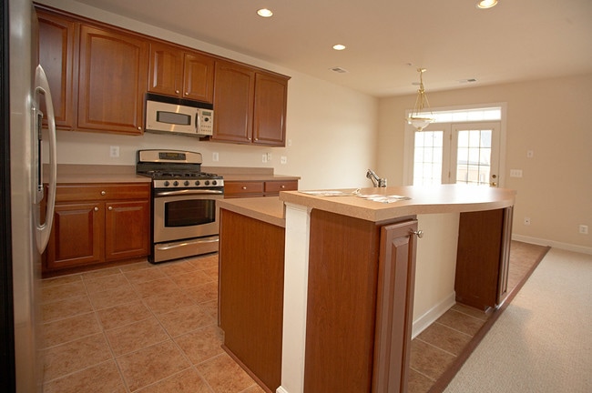 Photo - 560 Odendhal Ave