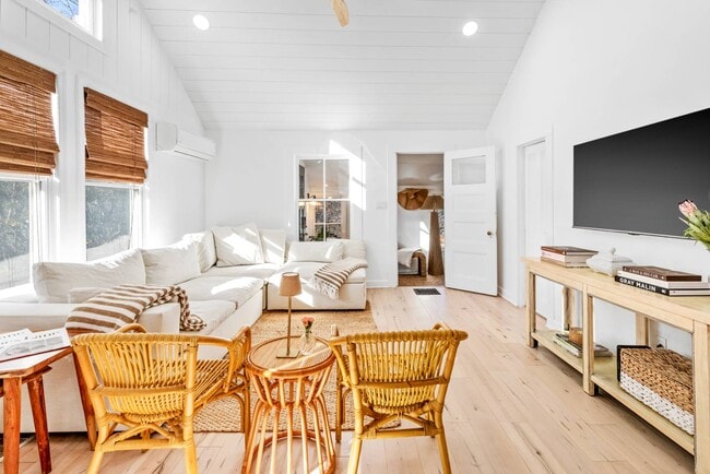 Photo - 144 Powell Ave