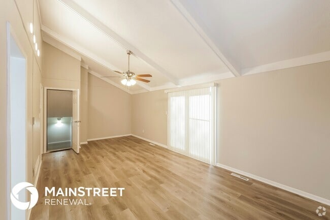 Building Photo - 9112 Robinson St Rental