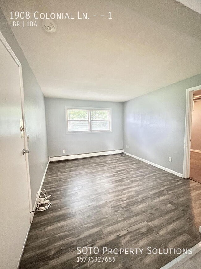 Photo - 1908 Colonial Ln Unit 1