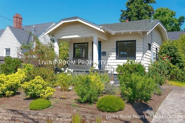 Building Photo - 5722 NE 10th Ave Rental