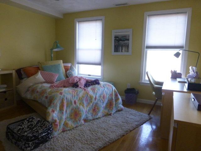 Photo - 18 Wadsworth St Unit 2
