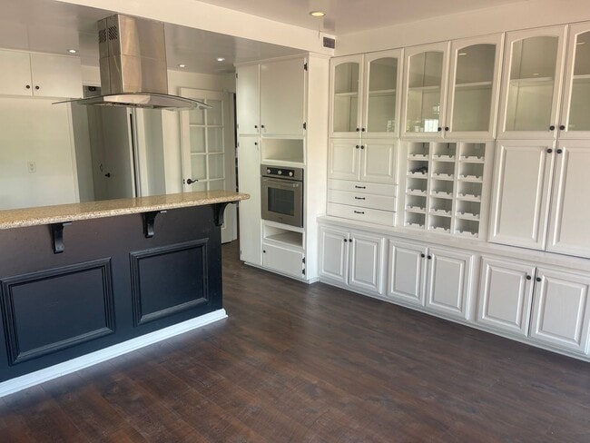 Photo - Stunning 3b/2b home with views of the golf course