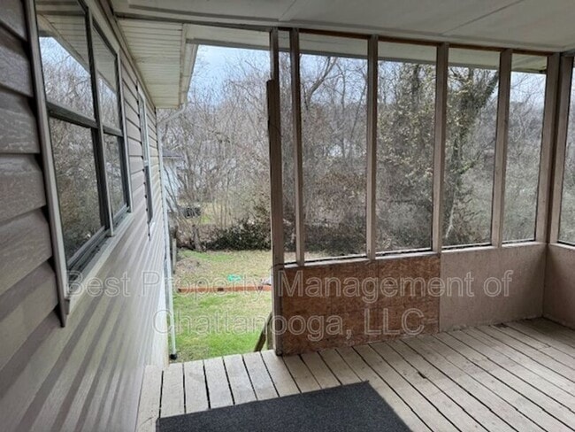 Photo - 223 Vreeland St