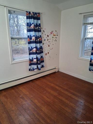 Photo - 26 Oakwood Trail S