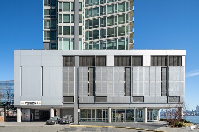 Exterior - Entrada