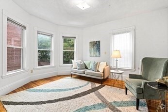 Building Photo - 7 Washburn Terrace Unit 2 Rental