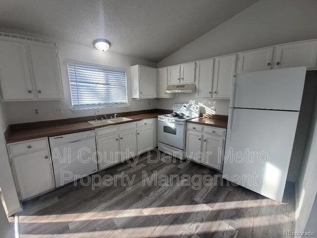 Photo - 12151 Bellaire Pl