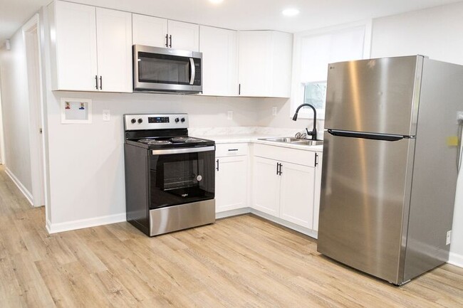 Photo - 1714 Portland St Condominio Unidad C