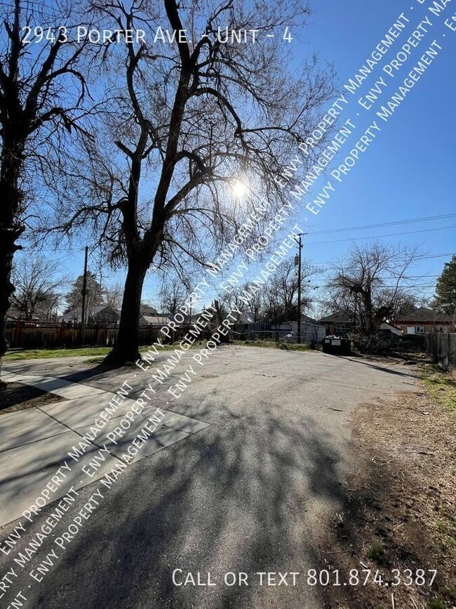 Photo - 2943 Porter Ave Unit 4