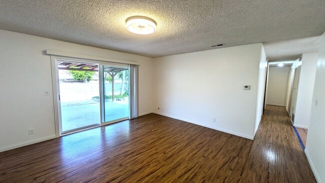 Photo - Move In Special!!!   Refreshed Single Level Home