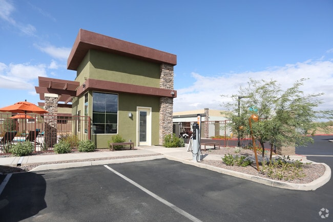 Exterior - Avilla Deer Valley